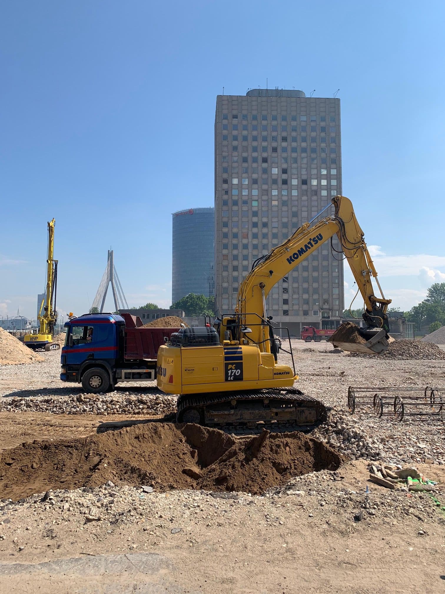 WhatsApp Image 2025-05-12 at 21.55.47.jpeg