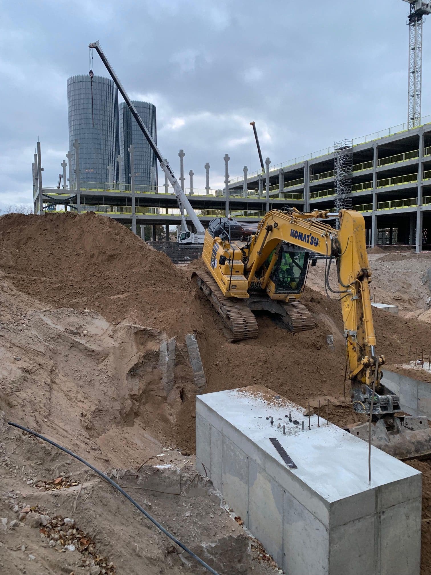 WhatsApp Image 2025-05-12 at 22.09.55.jpeg